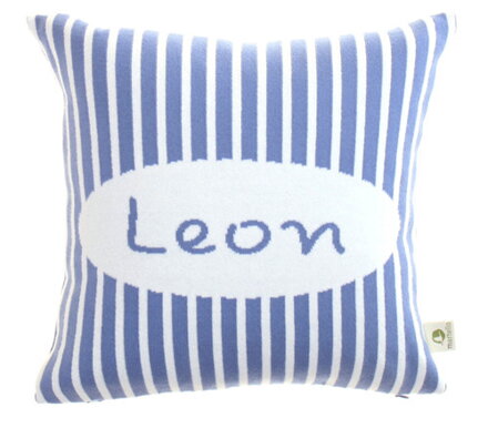 Modré pásiky s plachetnicou